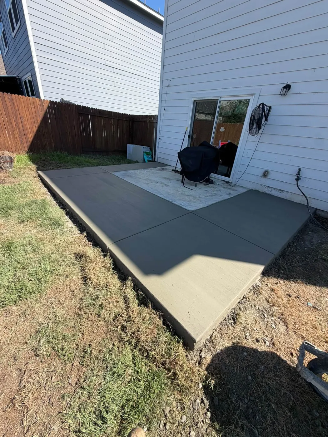 Back patio by JGH Concrete